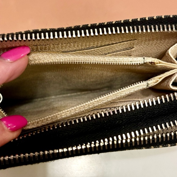 SOLD ❌ Chanel Denim Double Zippy Wallet - Picture 9 of 15